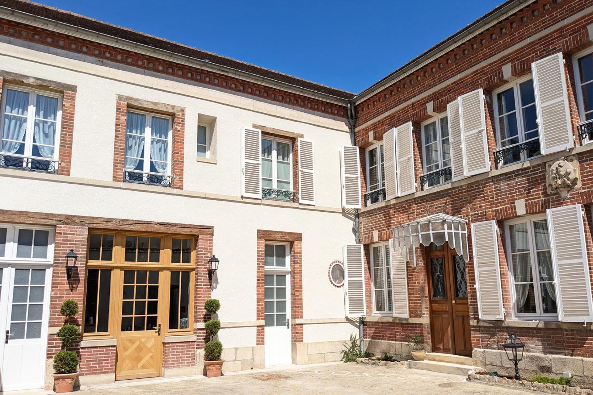 آي-شامبانيا Maison A Deux Mains المظهر الخارجي الصورة